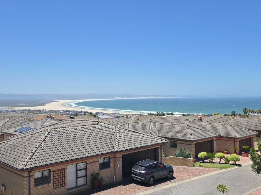 3 Bedroom Property for Sale in Wavecrest Eastern Cape
